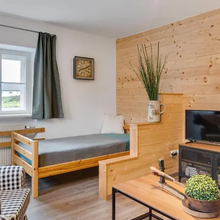 Luxurious In Near Ski Area *